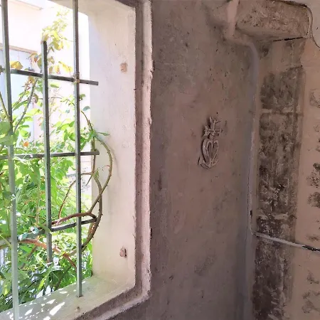 Διαμέρισμα Le Balcon De Saint Roch