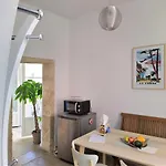 公寓 Le Balcon De Saint Roch 蒙彼利埃